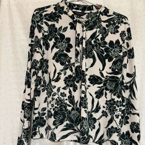 women's long sleeve top